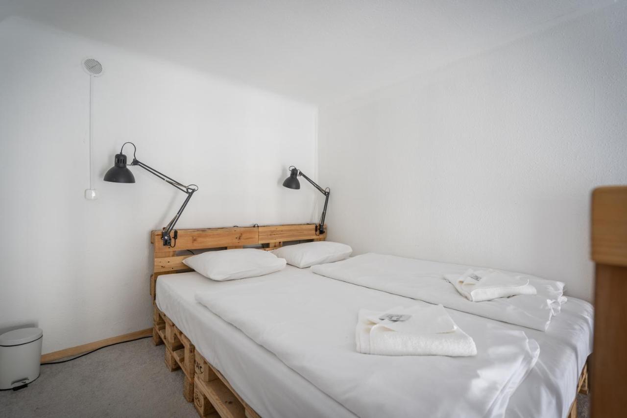 Retro Rebel Mode Apartment Boedapest Buitenkant foto